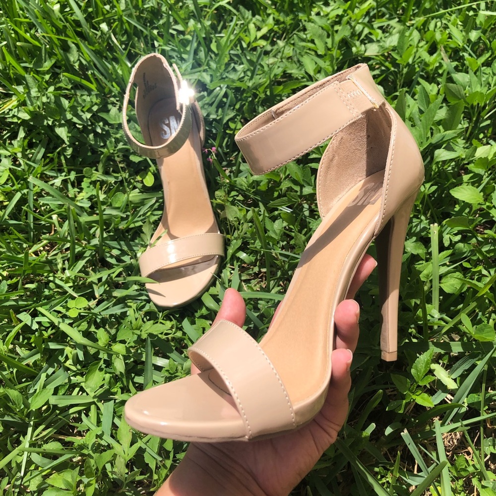 SM Natural Tone Ankle Strap Heels